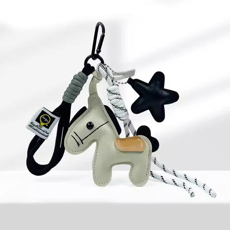 Bijou de Sac Poney Verger — Beige